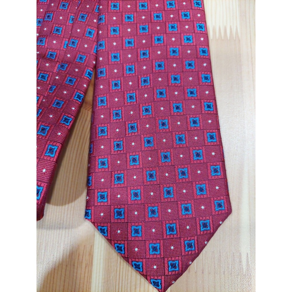 JOS. A. BANK Men's 100% Silk Tie ~  Executive Collection ~ Red ~ NWT $49.50